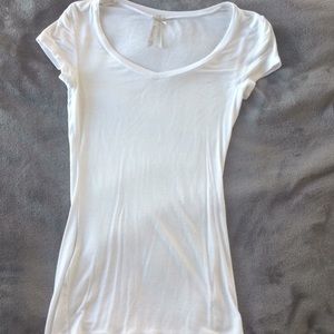 White v neck tee shirt